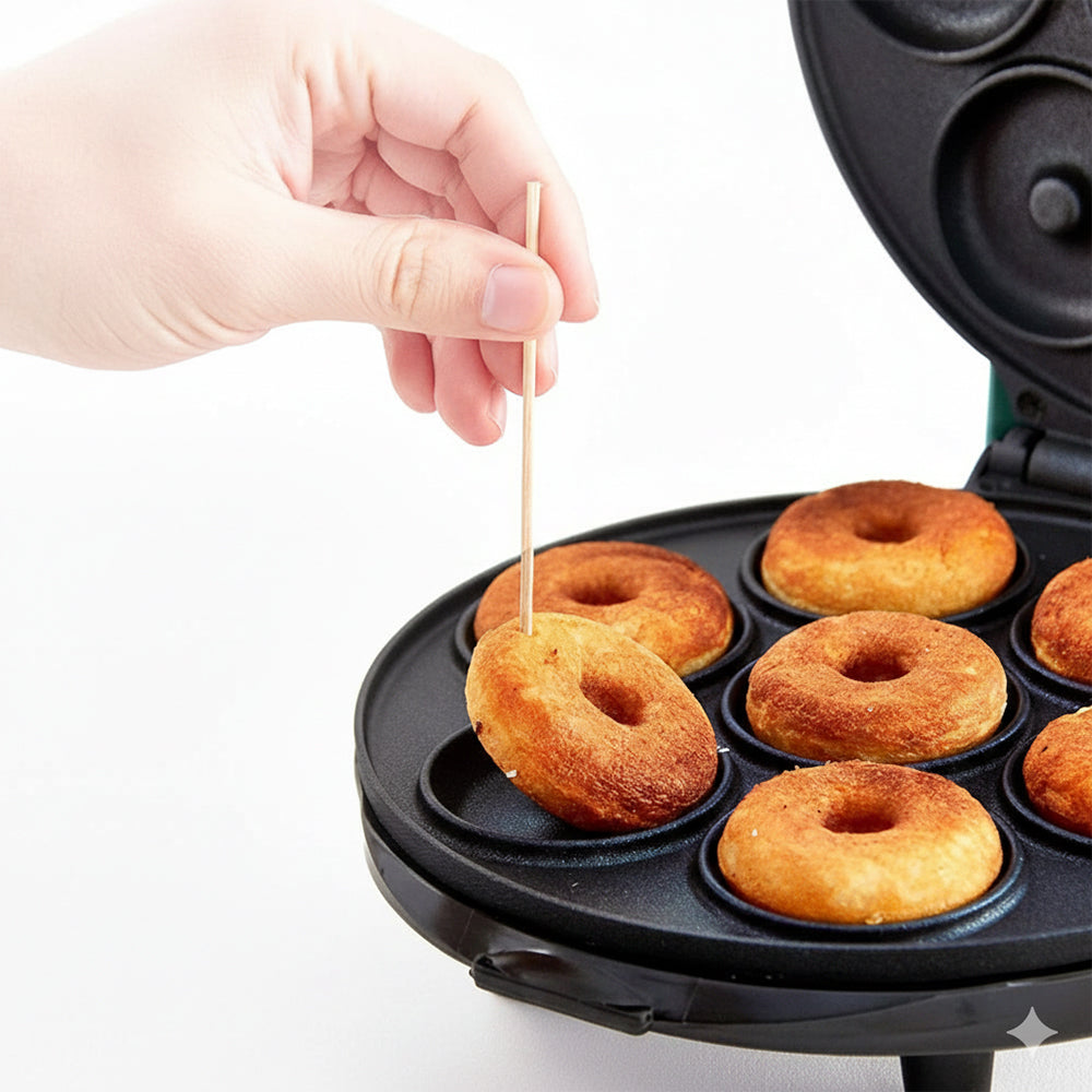 جهاز صنع الدونات الصغيرة MINI DONUT MAKER